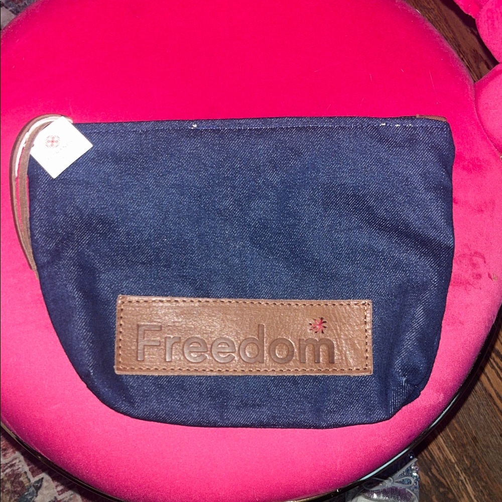 3 Strands Freedom Pouch
